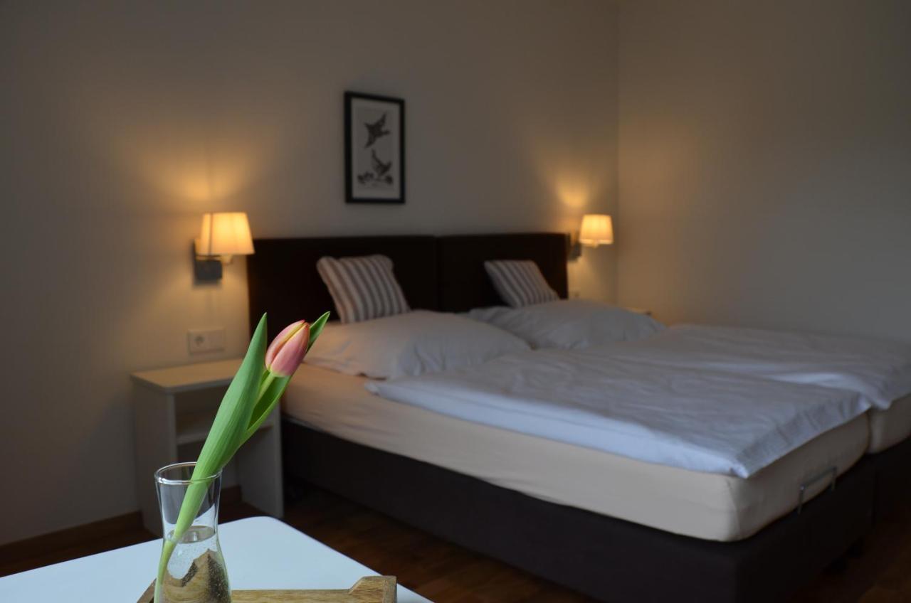 Weingut Erbes-Henn Hotel Ürzig Екстериор снимка